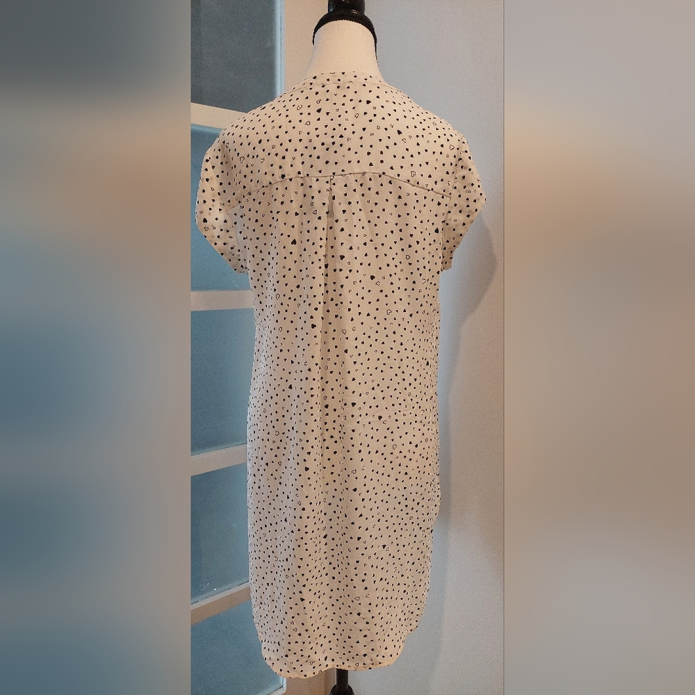 DR2 Polka Dot Blouse - Picture 4 of 8